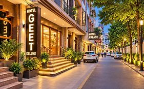 Hotel Geet Deluxe Near Connaught Place And New Delhi Railway Station